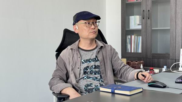 2翟煒 監(jiān)事長(zhǎng) 總工程師